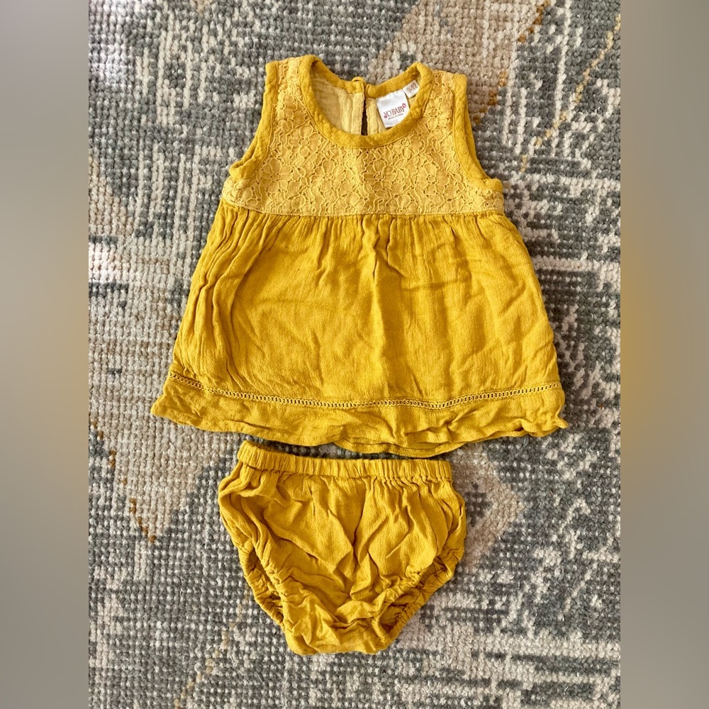 Sunshine yellow two piece outfit. Size 9-12 months.